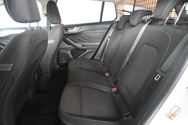 Ford FOCUS Wagon 1.0 EcoBoost Edition Business Clima Carplay Trekhaak Rijklaarprijs Inruil Mogelijk!