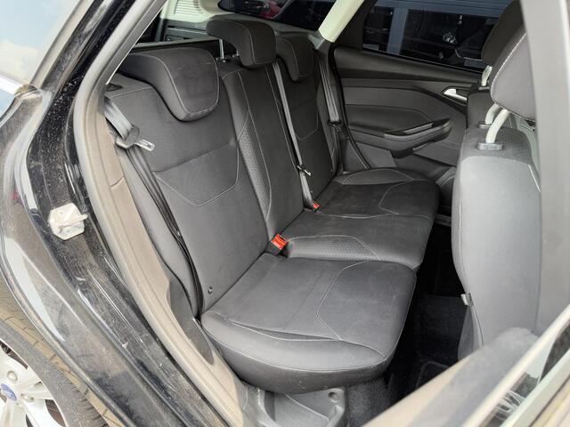 Ford FOCUS Wagon 1.0 EcoBoost Titanium Airco Stoelvw 101pk