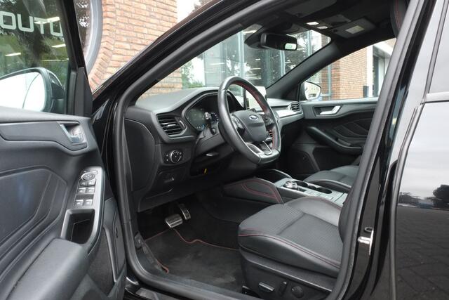 Ford FOCUS Wagon 2.0 EcoBlue ST Line X Business Trekhaak, Achteruitrijcamera, ACC