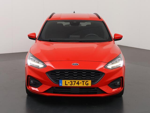 Ford FOCUS Wagon 1.0 EcoBoost Hybrid ST Line X Business | Winterpakket | Full Led Koplampen | B&O | Parkeercamera | 18" | Navigatie |