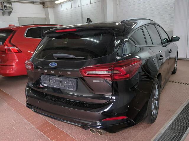 Ford FOCUS Wagon 1.0 EcoBoost 155 PK Hybrid ST Line | ACC | Blind Spot | LED Koplampen | Camera | CarPlay | Digital Cockpit | Stoelverwarming | Stuurwielverwarming | Keyless Entry | DAB | Dealer onderhouden