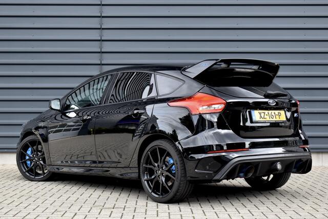 Ford FOCUS 2.3 RS 350pk | Milltek | Recaro Schaalstoelen | Camera | Stuurverwarming |