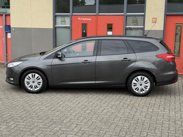 Ford FOCUS Wagon 1.0 Turbo EcoBoost Edition, NAVI, NEW DistributieR
