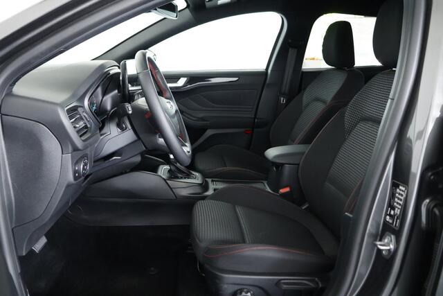 Ford FOCUS Wagon 1.0 EcoBoost Hybrid ST Line / LED / ACC / Navi / CarPlay / Camera