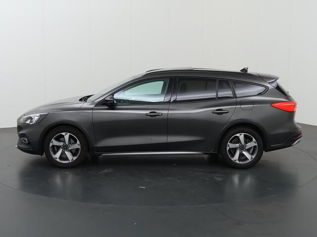 Ford FOCUS Wagon 1.0 EcoBoost Hybrid Active Business | Trekhaak | Panoramadak | Winterpakket | Cruise Control Adaptief | Parkeercamera |