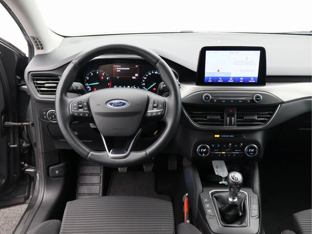 Ford FOCUS Wagon 1.5 EcoBoost Titanium Business/ lage km!