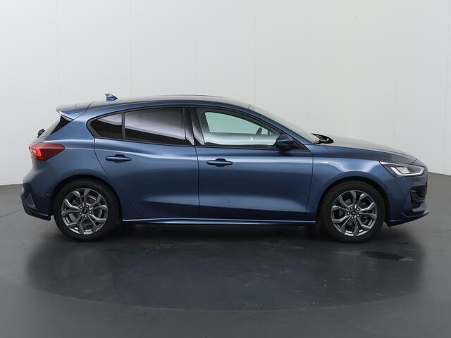 Ford FOCUS 1.0 EcoBoost Hybrid ST Line Style | Parkeercamera | Winterpakket | Cruise Control Adaptief | Apple / Android Carplay |