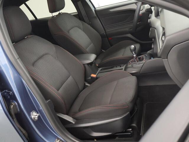 Ford FOCUS 1.0 EcoBoost Hybrid ST Line Style | Parkeercamera | Winterpakket | Cruise Control Adaptief | Apple / Android Carplay |