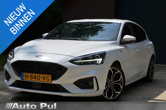 Ford FOCUS 1.0 EcoBoost ST Line Business Navi/Pdc/Ecc/Stoel ruit en stuurverwarming/Cr-Controle/Privacy-Glass/18-Inch Lmv/Achteruitrijcamera