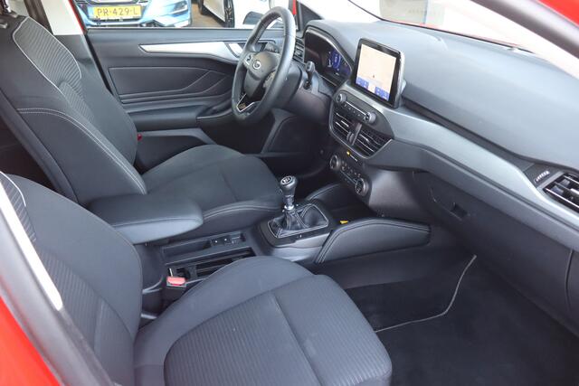 Ford FOCUS 1.0 EcoBoost Hybrid Titanium X Business - NL- Auto!! Camera I Keyless E+S I Apple