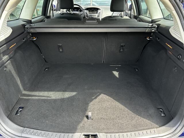 Ford FOCUS Wagon 1.0 Titanium Cruisectr,Navi,Stoelverwarming,LMV16"