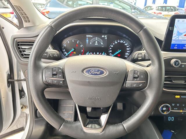 Ford FOCUS Wagon EcoBoost Hybrid 125pk Trend | Keyless | Camera | Cruise | Apple carplay | All season banden |