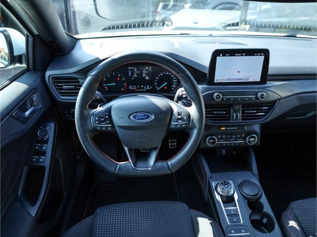 Ford FOCUS 1.5 EcoBoost ST Line Business Trekhaak | Applecarplay | Adaptive cruisecontrol | B&O geluidsinstallatie