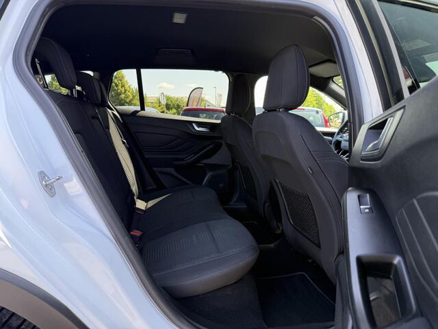 Ford FOCUS Wagon 1.5 EcoBoost Active X Business 2e Eigenaar,Dealer Onderhouden,Automaat,Navi,Camera,Clima,Cruise,Pdc,Lm Velgen,150pk,Apk tot 09-2026