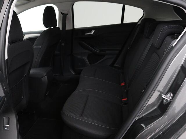 Ford FOCUS 1.0 EcoBoost Hybrid Titanium X Business | Stoel & Stuurverwarming | B&O | Camera | Carplay | Climate control | Adaptive cruise