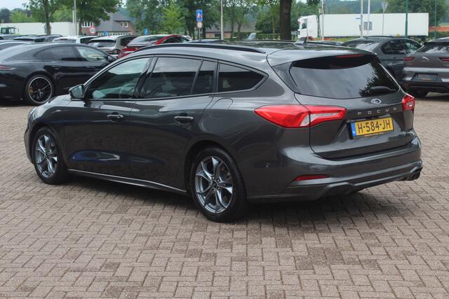 Ford FOCUS Wagon 1.5 EcoBoost ST Line Business / Camera / Navigatie / Keyless / B&O / 17'' / Stuurverwarming / DAB / Dodehoek / Cruise Control