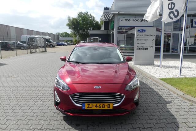 Ford FOCUS 1.0 EcoBoost Trend Edition Business CRUISE, WINTER PACK, TREKHAAK 1.100KG, PDC V&A, APPLE CARPLAY/ANDROID AUTO, 102.613KM