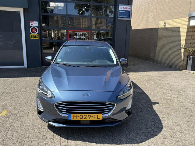 Ford FOCUS 1.0 EcoBoost Titanium Business / Airco clima/ Navigatie/ Apple Carplay/ Cruise/ Camera/ LED/ B&O/ PDC/LMV