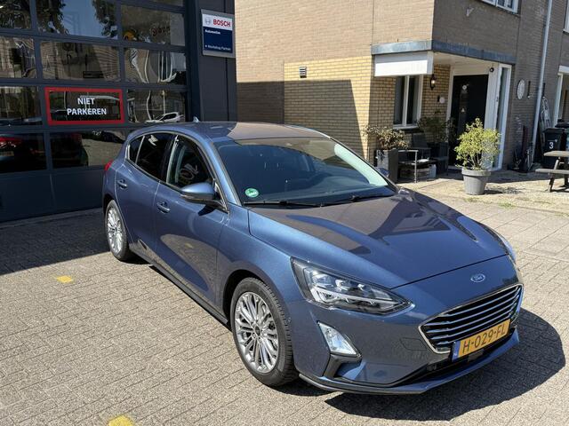 Ford FOCUS 1.0 EcoBoost Titanium Business / Airco clima/ Navigatie/ Apple Carplay/ Cruise/ Camera/ LED/ B&O/ PDC/LMV