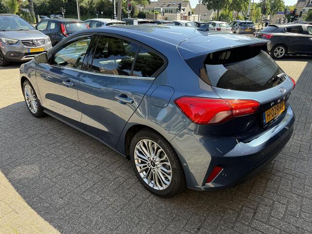 Ford FOCUS 1.0 EcoBoost Titanium Business / Airco clima/ Navigatie/ Apple Carplay/ Cruise/ Camera/ LED/ B&O/ PDC/LMV