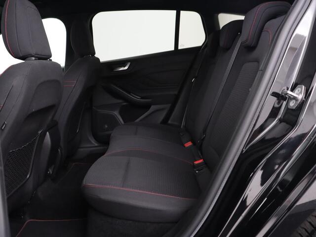 Ford FOCUS 2.0 EcoBlue ST Line | Stoel & stuurverwarming | Trekhaak | Adaptive cruise | Camera | Full LED | Keyless | B&O Sound | Navigatie | Carplay