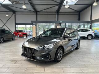 ford-focus-wagon-ecoboost-hybrid-15