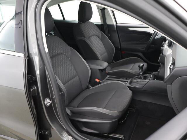 Ford FOCUS 1.0 EcoBoost Trend Edition Business | Climate Control | Keyless Go | Navigatie | Led Koplampen|