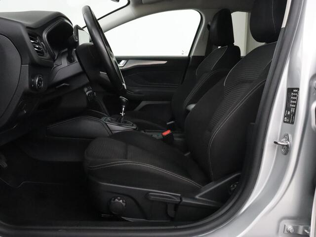 Ford FOCUS 1.0 EcoBoost Hybrid Titanium X | Stoel & stuurverwarming | Camera | Digital Cockpit | Carplay | Navigatie | Climate control