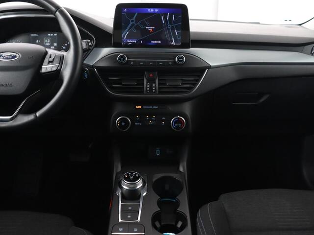 Ford FOCUS 1.5 EcoBoost Active Business | Trekhaak | Automaat | Rijstrook Ass. |