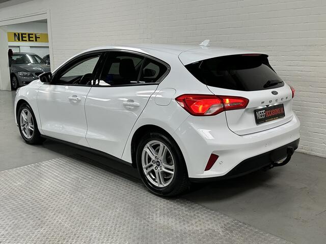 Ford FOCUS 1.0 EcoBoost Titanium Business CLIMA / NAVI /CRUISE /TREKHAAK