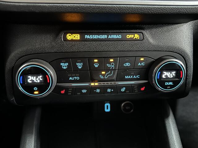 Ford FOCUS 1.0 EcoBoost Titanium Business CLIMA / NAVI /CRUISE /TREKHAAK