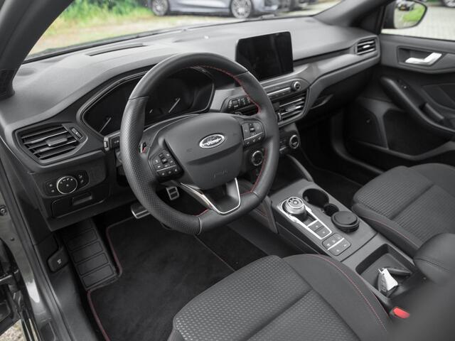 Ford FOCUS 1.5 EcoBoost ST Line Business Pano ACC B&O Keyless
