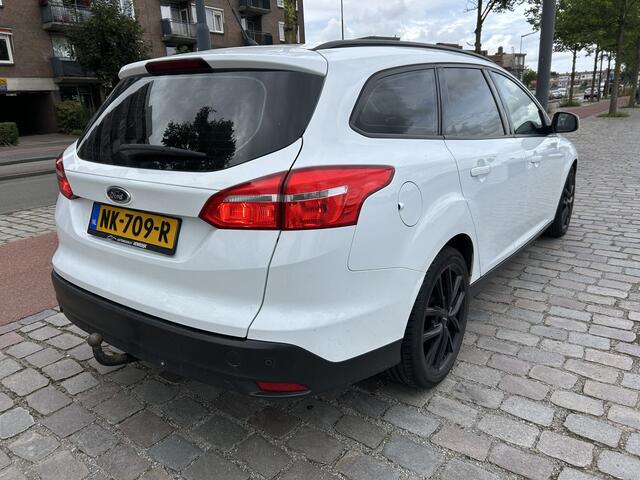 Ford FOCUS Wagon 1.0 Lease Edition navigatie airco/ecc nieuwstaat
