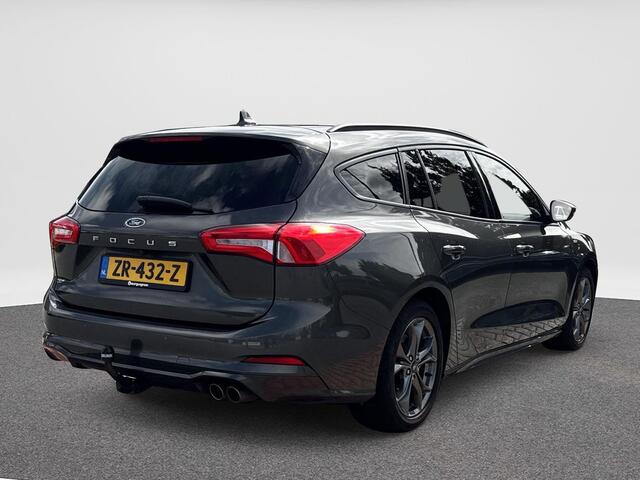 Ford FOCUS Wagon 1.0 EcoBoost Titanium Business | ST-Line | Automaat | Trekhaak | A-Camera | Dealer onderhouden |