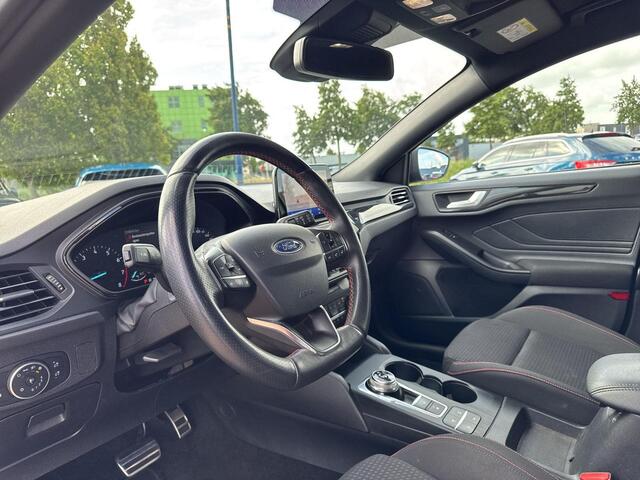 Ford FOCUS Wagon 1.0 EcoBoost Titanium Business | ST-Line | Automaat | Trekhaak | A-Camera | Dealer onderhouden |