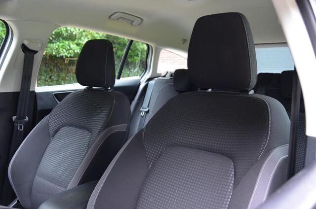 Ford FOCUS Wagon 1.0 EcoBoost Trend Edition Business Navi/Airco/Pdc/Achteruitrij camera/Apple Carplay/Android Auto
