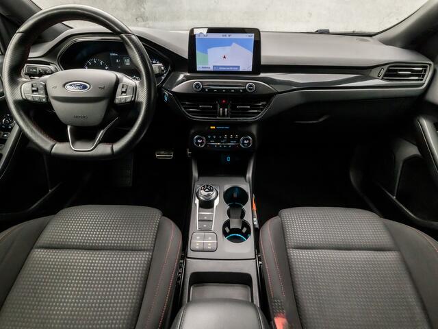 Ford FOCUS Wagon 1.5 EcoBoost ST Line Sport 150Pk Automaat (APPLE CARPLAY, GROOT NAVI, STUUR/STOELVERWARMING, GETINT GLAS, SPORTSTOELEN, LED KOPLAMPEN, LM VELGEN, NIEUWSTAAT)