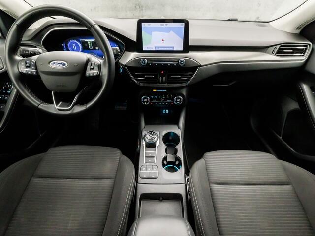Ford FOCUS Wagon 1.0 EcoBoost Titanium X Business Automaat (VIRTUAL COCKPIT, APPLE CARPLAY, STUUR/STOELVERWARMING, ADAPTIVE CRUISE, SPORTSTOELEN, GETINT GLAS, CAMERA, TREKHAAK, NIEUWE APK, NIEUWSTAAT)