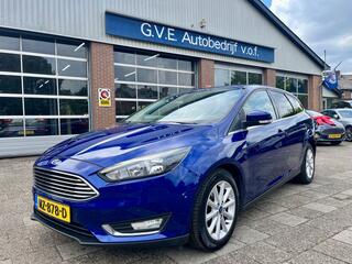 ford-focus-1.0-titanium-station