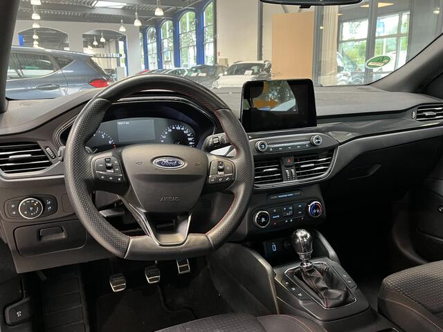 Ford FOCUS Wagon 125PK EcoBoost ST Line Business | Winter Pack | B&O | Park. Sens. V+A | Camera | Navi | Apple/Android CarPlay |