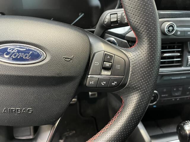 Ford FOCUS Wagon 125PK EcoBoost ST Line Business | Winter Pack | B&O | Park. Sens. V+A | Camera | Navi | Apple/Android CarPlay |