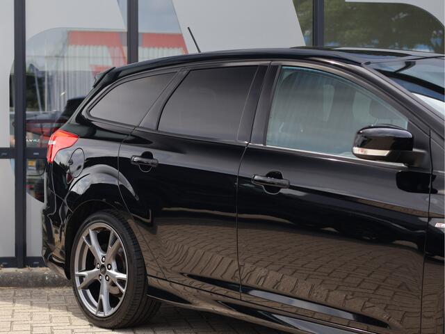 Ford FOCUS Wagon ST-line 1.0 140PK | Cam | Carplay | Cruise | Stoelverw | Navi |