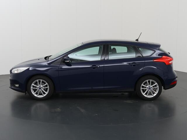 Ford FOCUS 1.0 Lease Edition | Trekhaak | Navigatie | Cruise Control | Lichtmetalen Velgen | Airco |