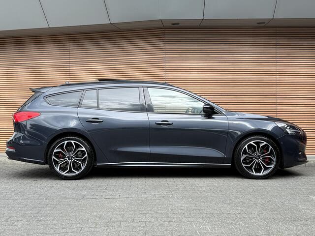 Ford FOCUS Wagon 1.0 EcoBoost ST Line Business Panodak / Led / Adapt. Cruise / Navi / Bang & Olufsen