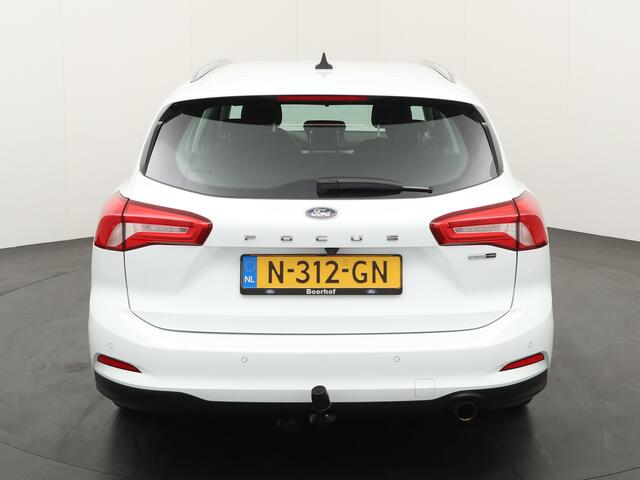 Ford FOCUS Wagon EcoBoost 125PK Hybrid Trend Edition Business | Trekhaak | AGR stoel I LED I Camera I Navi I Cruise