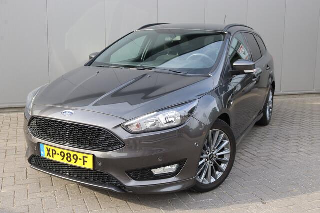 Ford FOCUS Wagon 140PK EcoBoost ST-Line Navigatie/Cruise-control/Winter-pack/Parkeerhulp