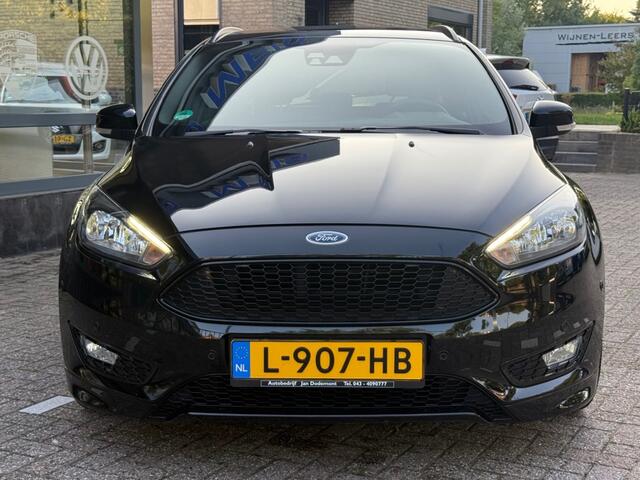 Ford FOCUS 1.5 Titanium ST-Line Navi Camera Cruise Stoelverw.