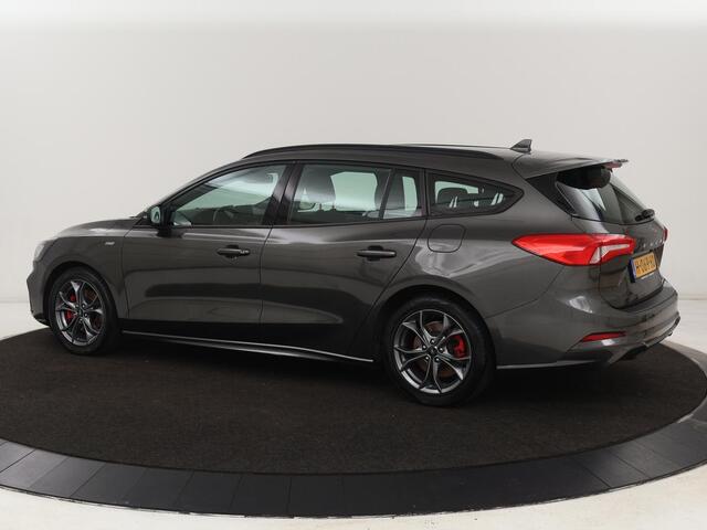 Ford FOCUS 1.5 EcoBoost ST Line | Stoel & stuurverwarming | Adaptive cruise | Trekhaak | Carplay | Keyless | Climate control | Navigatie | Full LED | Parkeerhulp