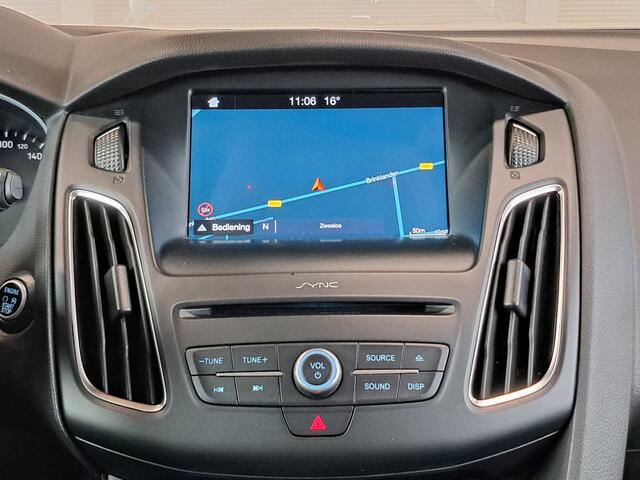 Ford FOCUS Wagon 1.0 Titanium + NAVI