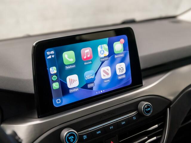 Ford FOCUS Wagon 1.0 EcoBoost Titanium Automaat (APPLE CARPLAY, GROOT NAVI, CLIMATE, LM VELGEN, SPORTSTOELEN, NIEUWE APK, NIEUWSTAAT)